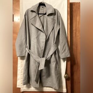 ALL SAINTS WOOL Coat  with belt for winter travel  Made with Italian cloth SZ 4